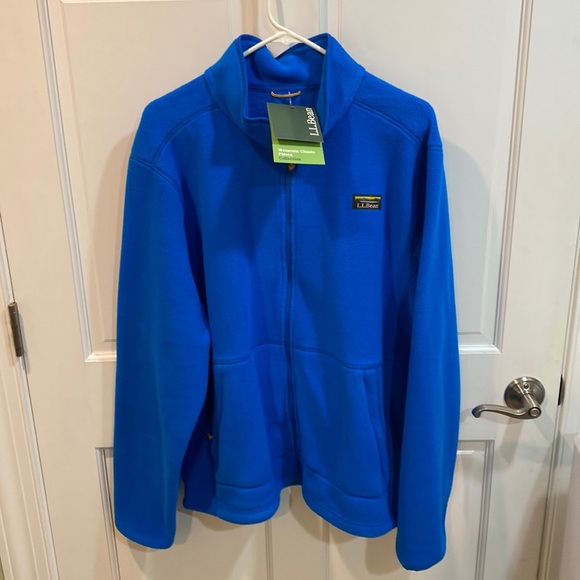 L.L. Bean Other - LL Bean Classic Fleece jacket